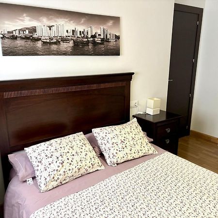 Suite El Alcazar การ์โมนา ภายนอก รูปภาพ