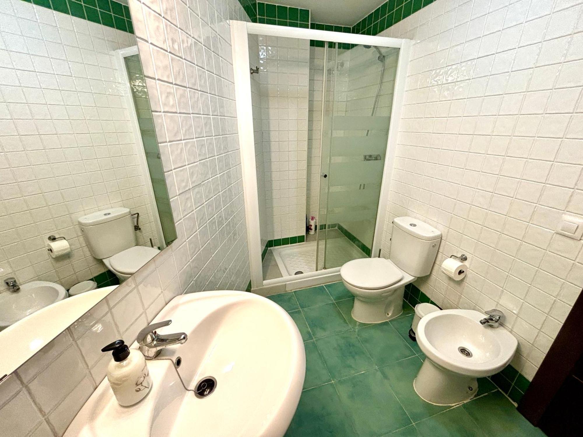 Suite El Alcazar การ์โมนา ภายนอก รูปภาพ
